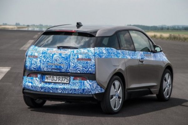 Primele informaţii şi imagini oficiale cu maşina electrică BMW i3
